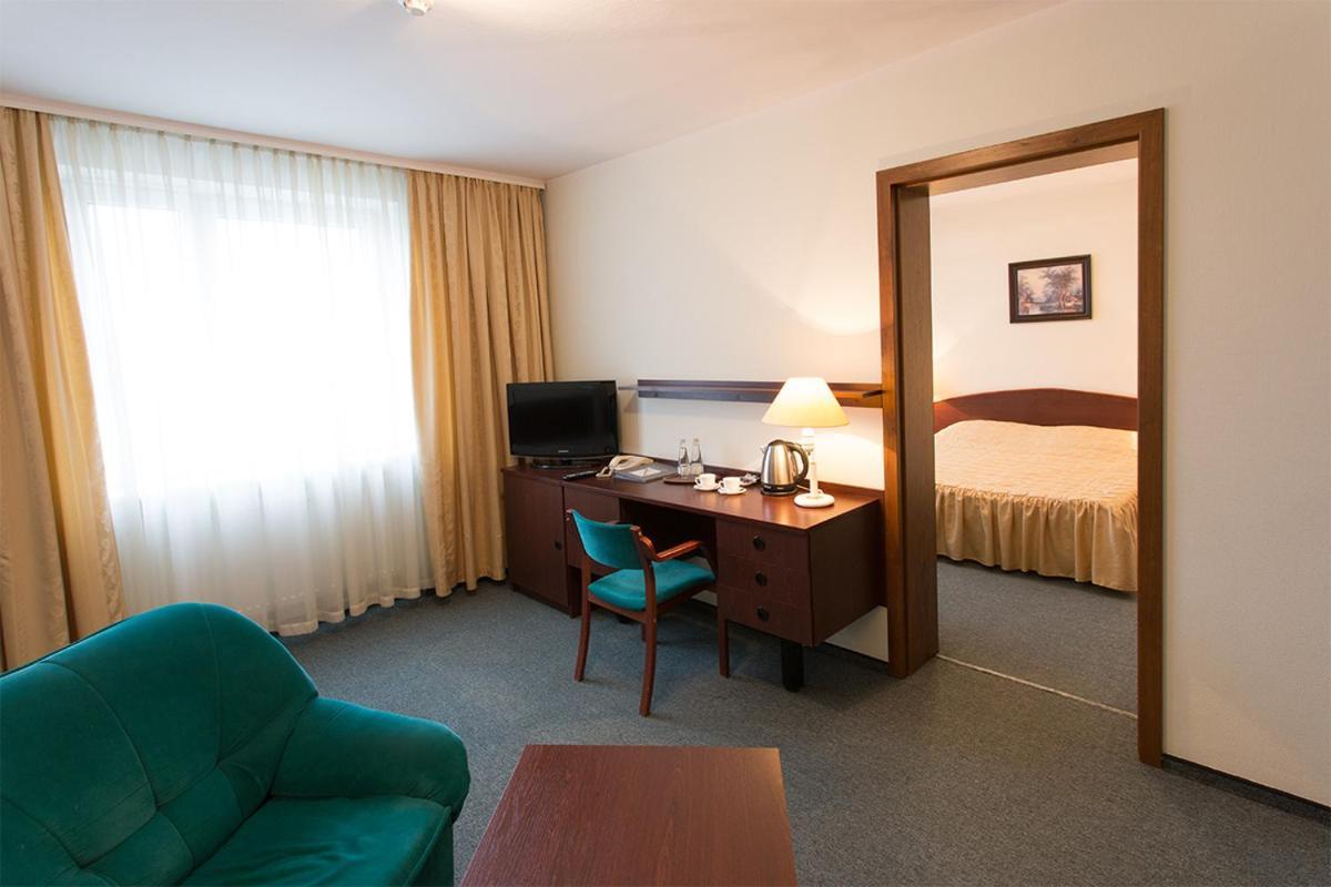 Hotel Ior Πόζναν Εξωτερικό φωτογραφία