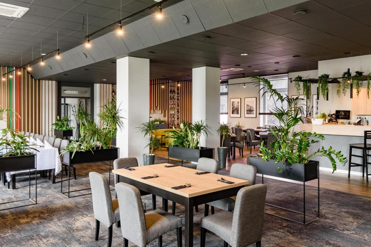 Hotel Ior Πόζναν Εξωτερικό φωτογραφία