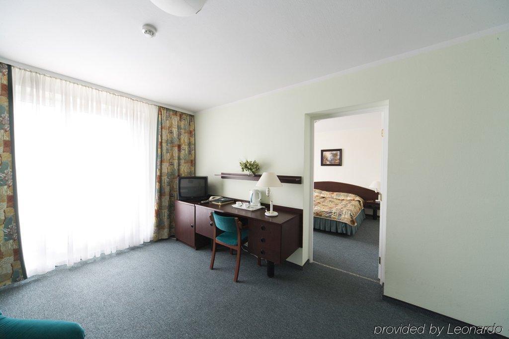 Hotel Ior Πόζναν Δωμάτιο φωτογραφία