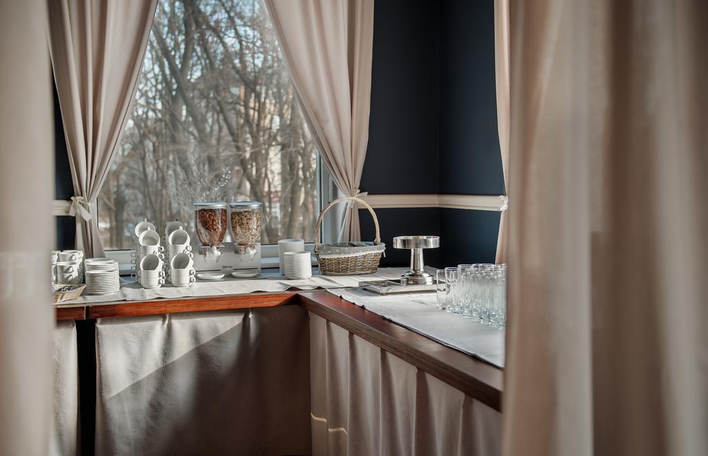 Hotel Ior Πόζναν Εξωτερικό φωτογραφία